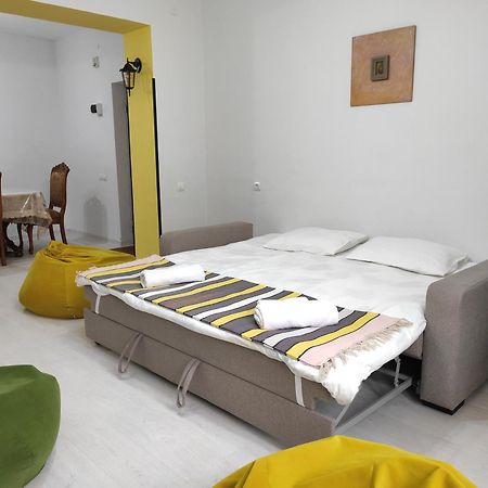 Ners Guest House Gyumri Exterior foto